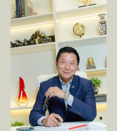 O Dr. Milton Seigi Hayashi explica as diferenças entre as técnicas e ajuda a escolher a melhor opção para cada corpo.