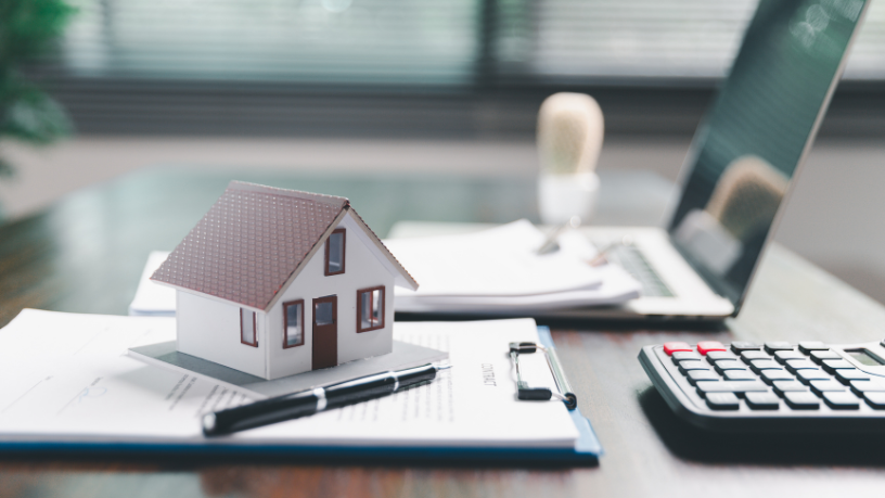 Blockchain aplicado aos Registros de Imóveis promete revolucionar a fé pública com rastreabilidade e segurança máxima, destaca Kelsem Ricardo Rios Lima.